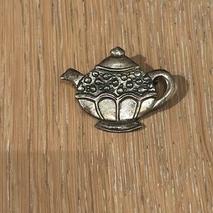 Vintage Me Ink sterling teapot pin